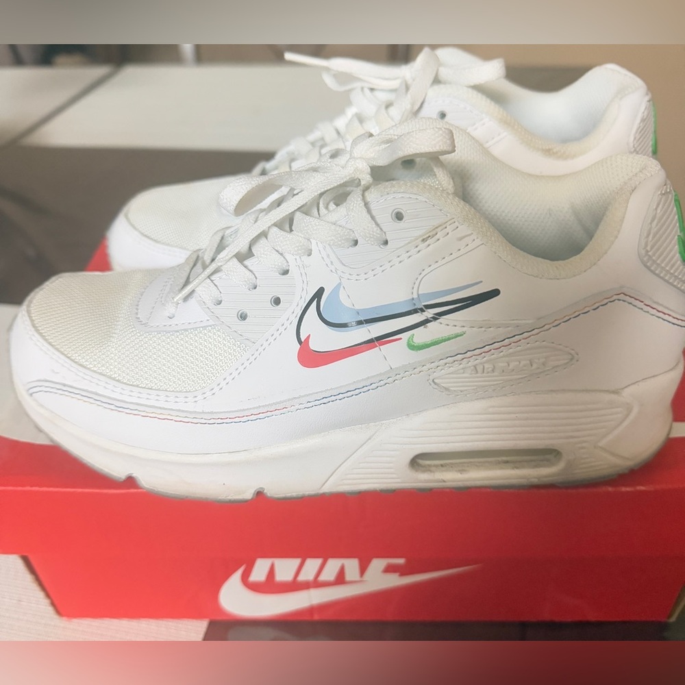 Nike Air Max 90 GS White and Green Sneakers